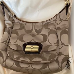 Coach authentic handbag